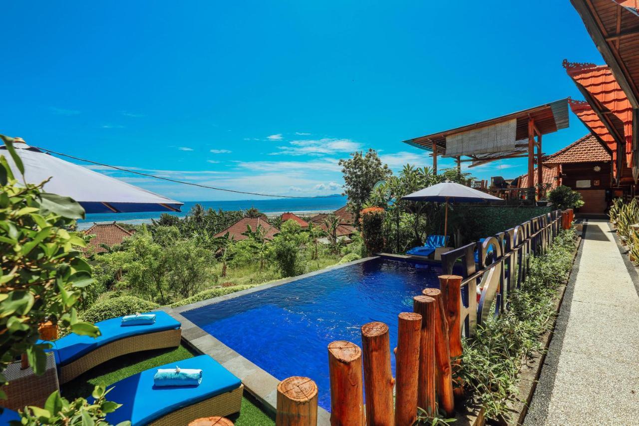 You And We House Tanglad Luaran gambar
